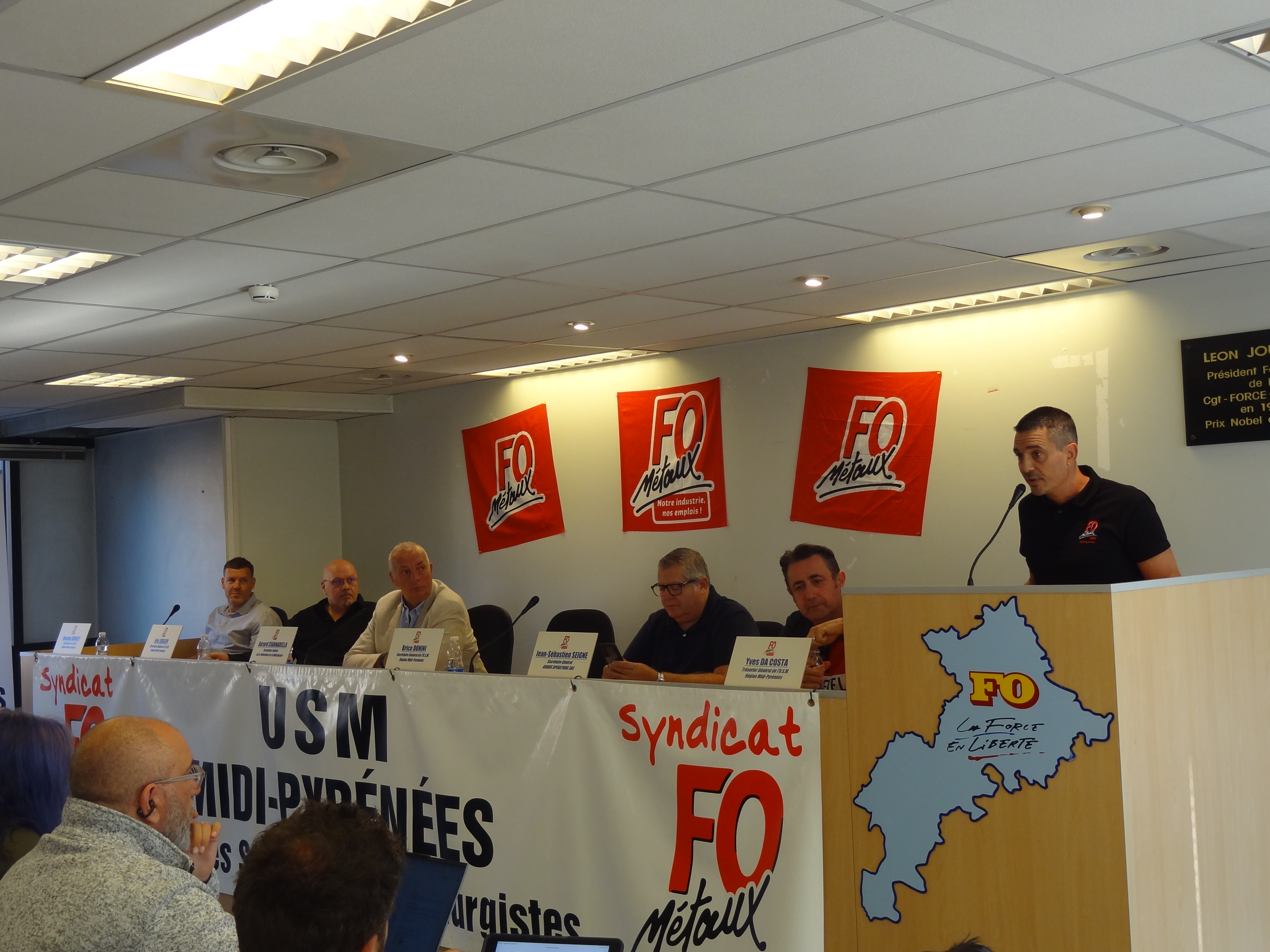 Intervention à la tribune lors de l'AG de l'USM
